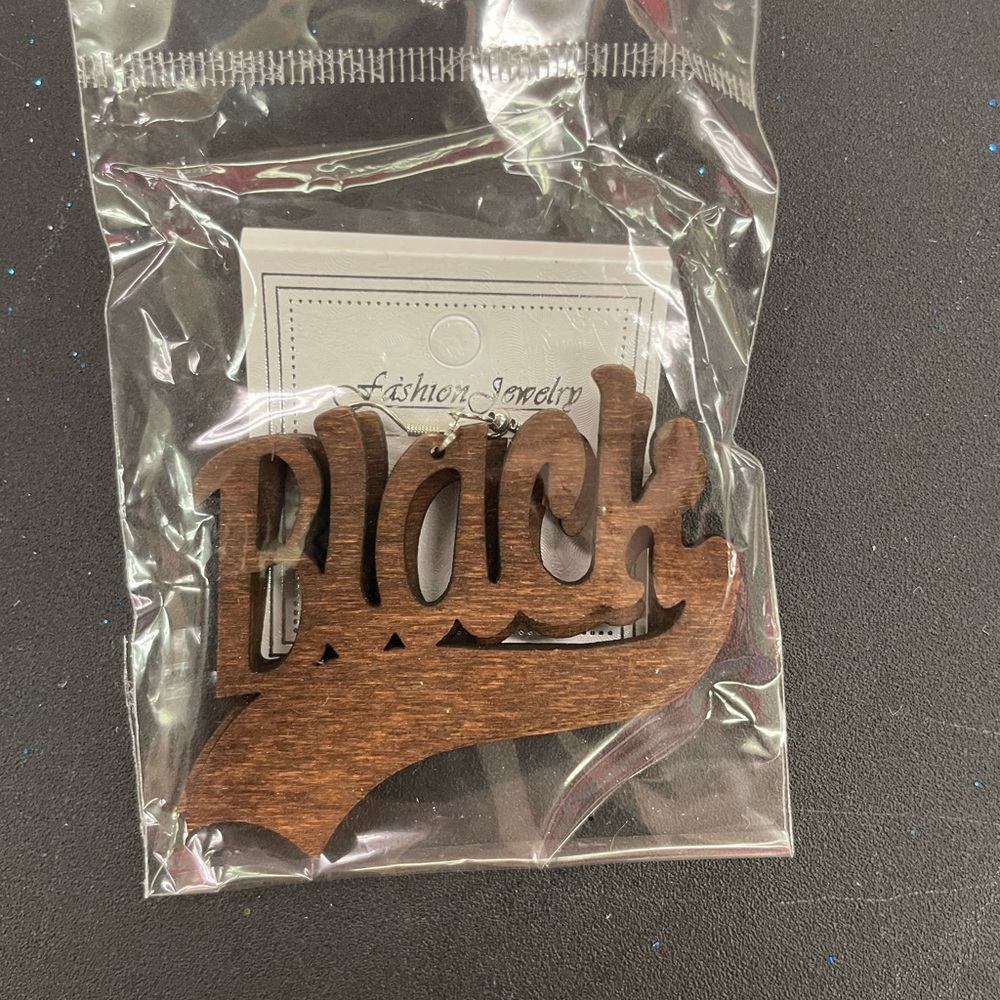 Wooden earrings